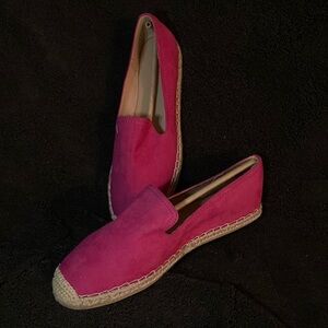 JustFab Magenta Slip Ons‎ size US 8
